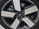 2026 Hyundai Santa Fe HEV Luxury image 4