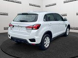 2024 Mitsubishi RVR ES image 5
