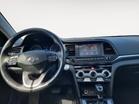2020 Hyundai Elantra Preferred w/Sun & Safety Package IVT