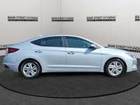 2020 Hyundai Elantra Preferred w/Sun & Safety Package IVT