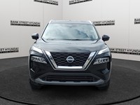 2023 Nissan Rogue AWD SV Midnight Edition