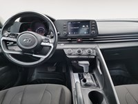 2021 Hyundai Elantra Preferred IVT