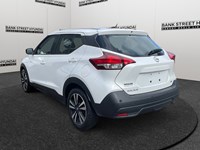 2020 Nissan Kicks SV FWD