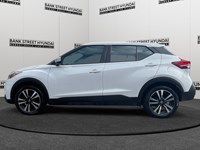 2020 Nissan Kicks SV FWD