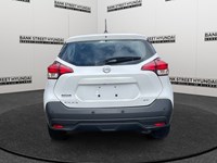 2020 Nissan Kicks SV FWD