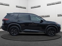 2023 Nissan Rogue AWD SV Midnight Edition