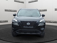 2023 Nissan Rogue AWD SV Midnight Edition