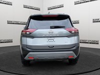 2021 Nissan Rogue FWD SV