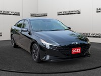 2022 Hyundai Elantra Preferred IVT