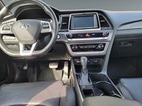 2019 Hyundai Sonata 2.4L Essential w/Sport Pkg