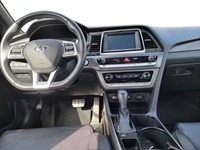 2019 Hyundai Sonata 2.4L Essential w/Sport Pkg
