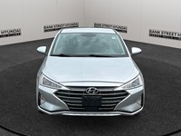 2020 Hyundai Elantra Essential IVT
