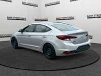 2020 Hyundai Elantra Essential IVT