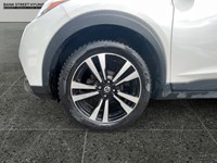 2020 Nissan Kicks SV FWD
