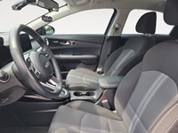 2022 Kia Forte EX IVT