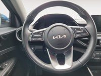 2022 Kia Forte EX IVT
