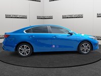 2022 Kia Forte EX IVT