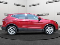 2023 Nissan Qashqai AWD SV CVT