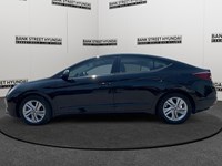 2020 Hyundai Elantra Preferred w/Sun & Safety Package IVT