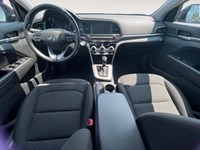 2020 Hyundai Elantra Preferred w/Sun & Safety Package IVT