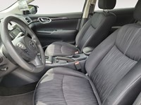 2017 Nissan Sentra 4dr Sdn CVT SV