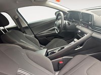 2022 Hyundai Elantra HEV Preferred DCT