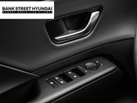 2025 Hyundai Kona Electric Preferred FWD w/Ultimate Package Green Interior