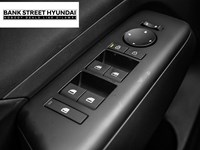 2025 Hyundai Kona Electric Preferred FWD