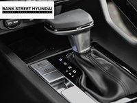 2025 Hyundai Elantra HEV Luxury DCT