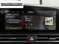 2025 Hyundai Elantra HEV Luxury DCT