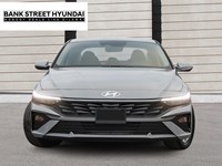 2025 Hyundai Elantra HEV Luxury DCT