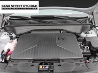 2025 Hyundai Kona Electric Preferred FWD w/Ultimate Package