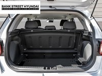 2025 Hyundai Venue Essential IVT