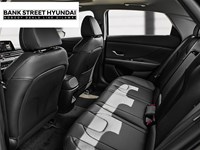 2025 Hyundai Elantra HEV Luxury DCT