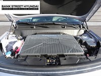 2025 Hyundai Kona Electric Preferred FWD w/Ultimate Package