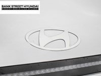 2025 Hyundai Kona Electric Preferred FWD