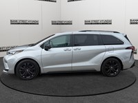 2023 Toyota Sienna XSE 7-Passenger FWD