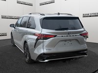 2023 Toyota Sienna XSE 7-Passenger FWD
