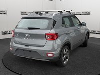 2022 Hyundai Venue Trend IVT