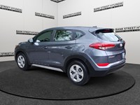 2017 Hyundai Tucson FWD 4dr 2.0L