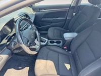 2019 Hyundai Elantra Preferred Auto