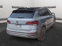 2024 Volkswagen Taos Comfortline Black Edition 4MOTION