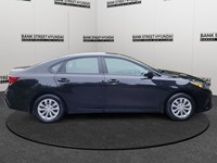 2022 Kia Forte LX IVT