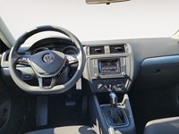 2017 Volkswagen Jetta 4dr 1.4 TSI Auto Trendline+