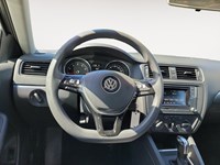 2017 Volkswagen Jetta 4dr 1.4 TSI Auto Trendline+