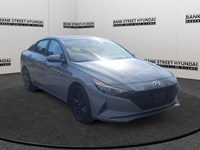 2023 Hyundai Elantra Preferred IVT