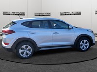 2017 Hyundai Tucson AWD 4dr 2.0L