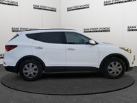 2017 Hyundai Santa Fe Sport AWD 4dr 2.4L Luxury