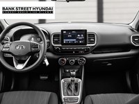 2025 Hyundai Venue Essential IVT