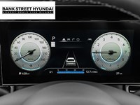 2025 Hyundai Elantra Luxury IVT